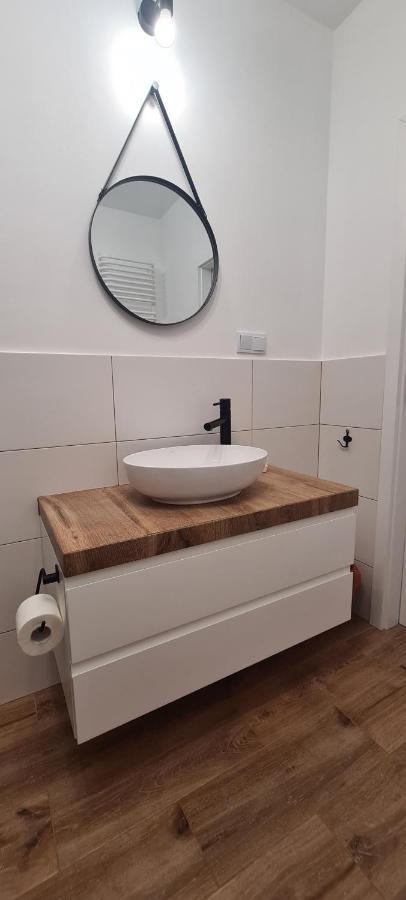 61 - Apartamenty Siedlce - Nowy Apartament W Centrum Przy Ul 3 Maja 51A Eksteriør billede